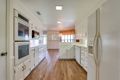 Rare opportunity to own this beautiful home in one of Ennis' - photo 13
