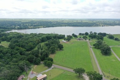 Lake Home For Sale in Jewett, Texas