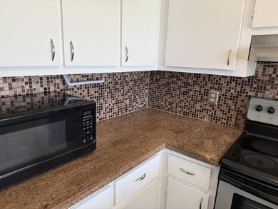 Great location and schools. 2 bedrooms & 2.5 half bathroom - photo 16