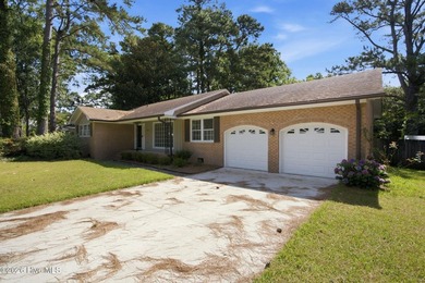 306 W Blackbeard Road, a solid, well-maintained brick home - photo 44