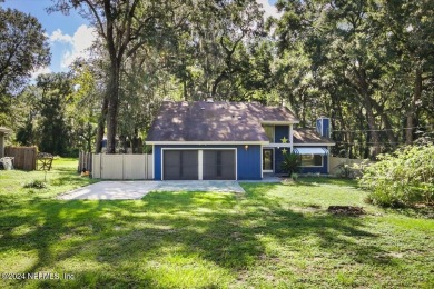 Lake Home For Sale in Middleburg, Florida