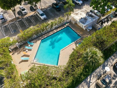 Beautiful and bright 2BD/2BA South Beach condo in a prime