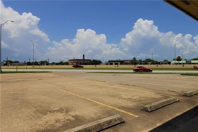 Perfectly situated on US Highway 181 in fast growing Portland - photo 4