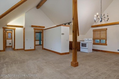 Escape to Bunk House Ranch-a mountain retreat set on 40 pristine - photo 44