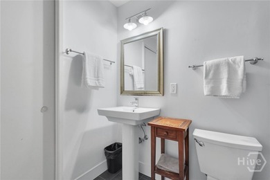 Experience sleek, stylish downtown living at 310 W Broughton - photo 10
