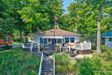 Croton Pond Home For Sale in Newaygo Michigan