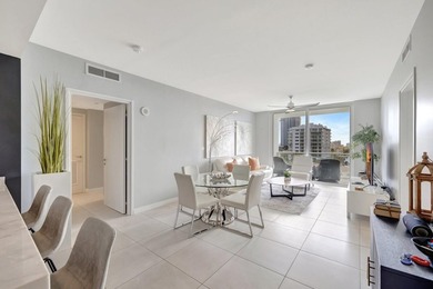 Live, vacation, or invest at Tiffany House, one of Fort - photo 4