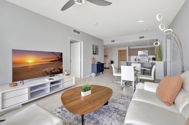 Live, vacation, or invest at Tiffany House, one of Fort - photo 7