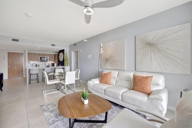 Live, vacation, or invest at Tiffany House, one of Fort - photo 8