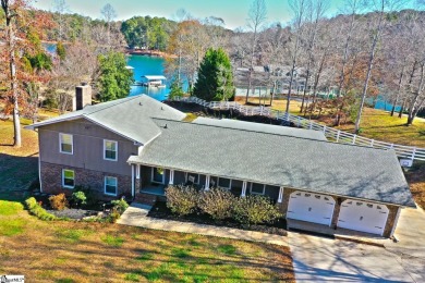 Lake Home For Sale in Seneca, South Carolina