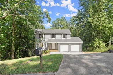 Lake Michelle Home Sale Pending in Stone Mountain Georgia