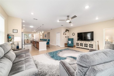 PREMIUM LOT: Welcome to this beautifully maintained Orchid model - photo 13