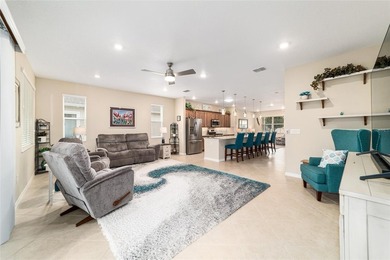 PREMIUM LOT: Welcome to this beautifully maintained Orchid model - photo 14