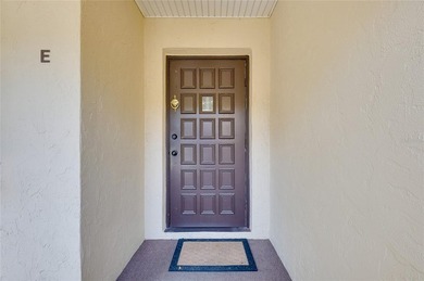 This inviting turnkey residence offers a spacious, open floor - photo 5