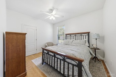 (PAID OFF SOLAR PANELS :)- Immaculate custom built home in - photo 33