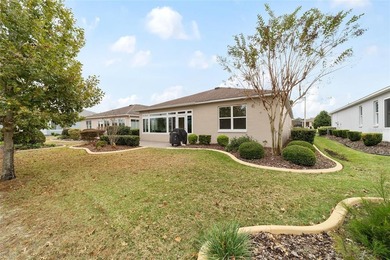 PREMIUM LOT: Welcome to this beautifully maintained Orchid model - photo 37