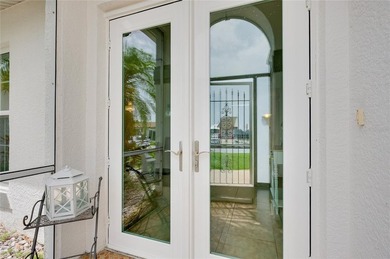 Welcome to this spacious 3-bedroom, 2-bath home offering 1,960 - photo 5