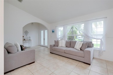 Welcome to this spacious 3-bedroom, 2-bath home offering 1,960 - photo 10