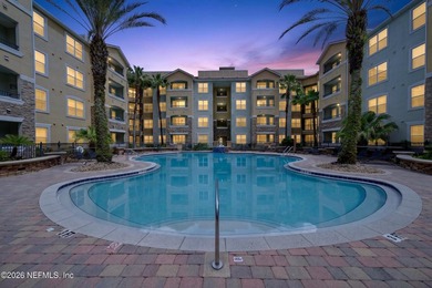 This isn't just a condo; it's a perfectly balanced 2-bedroom - photo 3