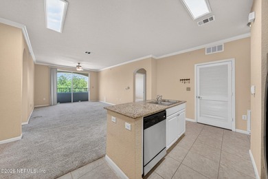 This isn't just a condo; it's a perfectly balanced 2-bedroom - photo 7