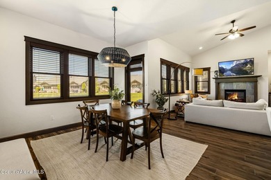 Rare opportunity to own a beautifully appointed, single-level - photo 12