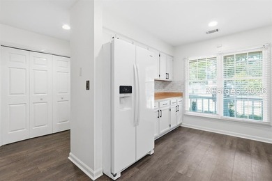 Conveniently located just minutes from Downtown Beaufort, all - photo 14