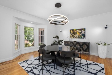 19 Cassandra Lane is a beautiful combination of some classic - photo 14