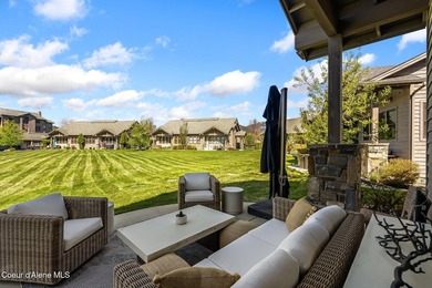 Rare opportunity to own a beautifully appointed, single-level - photo 15