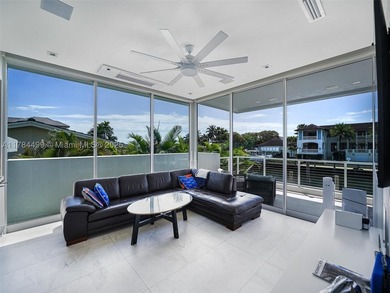 Waterfront luxury reimagined with 100' of frontage & a 15,000 lb - photo 22