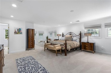 19 Cassandra Lane is a beautiful combination of some classic - photo 32