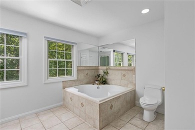 19 Cassandra Lane is a beautiful combination of some classic - photo 36