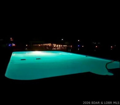 Step into easy lake living with a completely turn-key 2 bed, 2 - photo 37