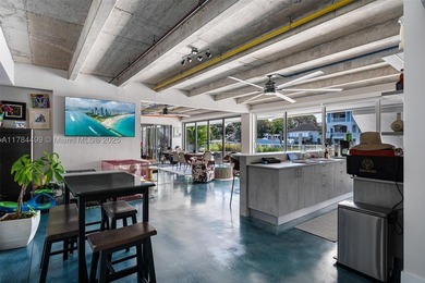 Waterfront luxury reimagined with 100' of frontage & a 15,000 lb - photo 45