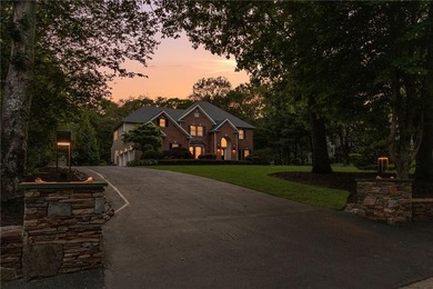 19 Cassandra Lane is a beautiful combination of some classic - photo 45