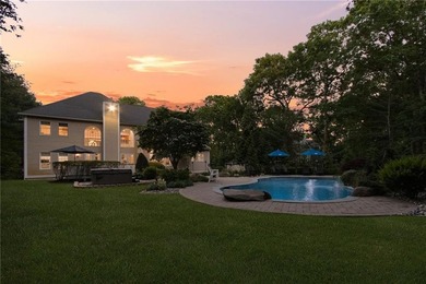 19 Cassandra Lane is a beautiful combination of some classic - photo 48