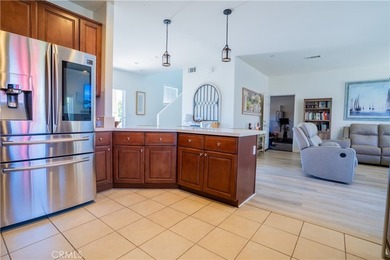 Welcome to 1317 W Shelton Way, a beautiful two-story home - photo 9