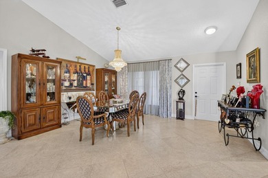 Welcome to this immaculate three-bedroom, two-bathroom - photo 4