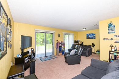 Under contract-accepting backup offers. Welcome to 2565 SE - photo 8