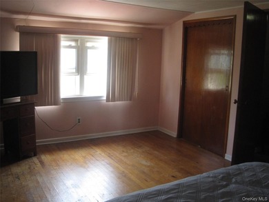 House Has *Good Bones* But Needs A Little Love. Attributes - photo 11