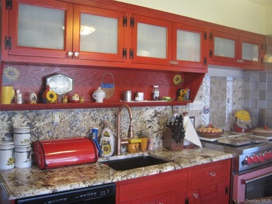 House Has *Good Bones* But Needs A Little Love. Attributes - photo 14