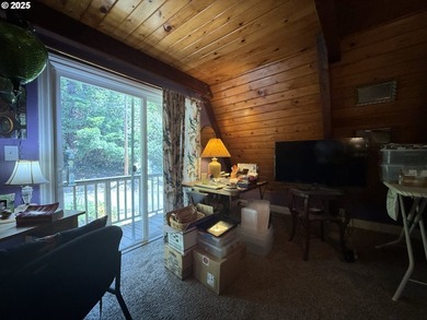 Welcome to this private oasis surrounded by magnificent trees - photo 22