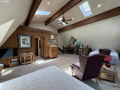Welcome to this private oasis surrounded by magnificent trees - photo 37