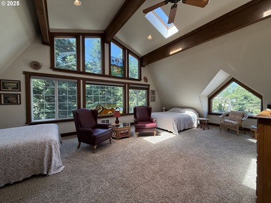 Welcome to this private oasis surrounded by magnificent trees - photo 38