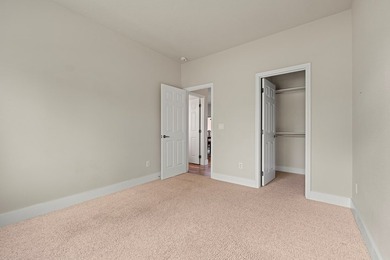 Enjoy effortless mountain living in this well-appointed - photo 14