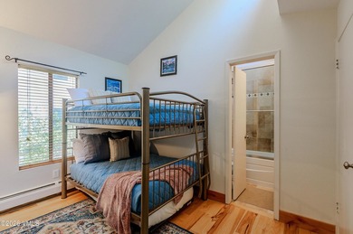 Wake up to mountain living at its best. Nestled in the heart of - photo 15