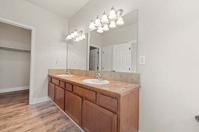 Enjoy effortless mountain living in this well-appointed - photo 20