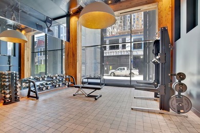 L'un des immeubles de condominiums les plus luxueux de - photo 23