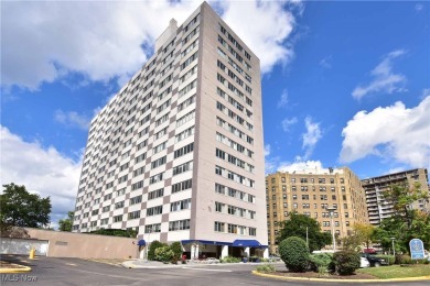 Lake Erie - Cuyahoga County Condo For Sale in Lakewood Ohio