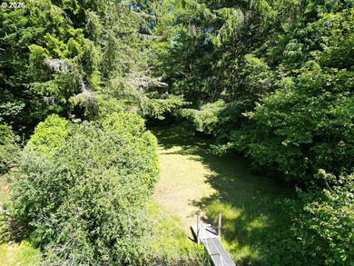 Rare opportunity to own a charming vintage lakefront home on - photo 7