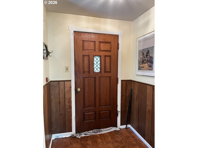 Rare opportunity to own a charming vintage lakefront home on - photo 9